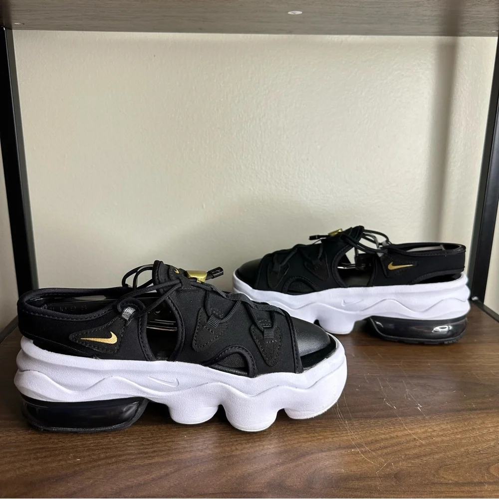 Nike Air Max KoKo Black & White Platform Sandals Sz 8 Womens - Picture 2 of 7